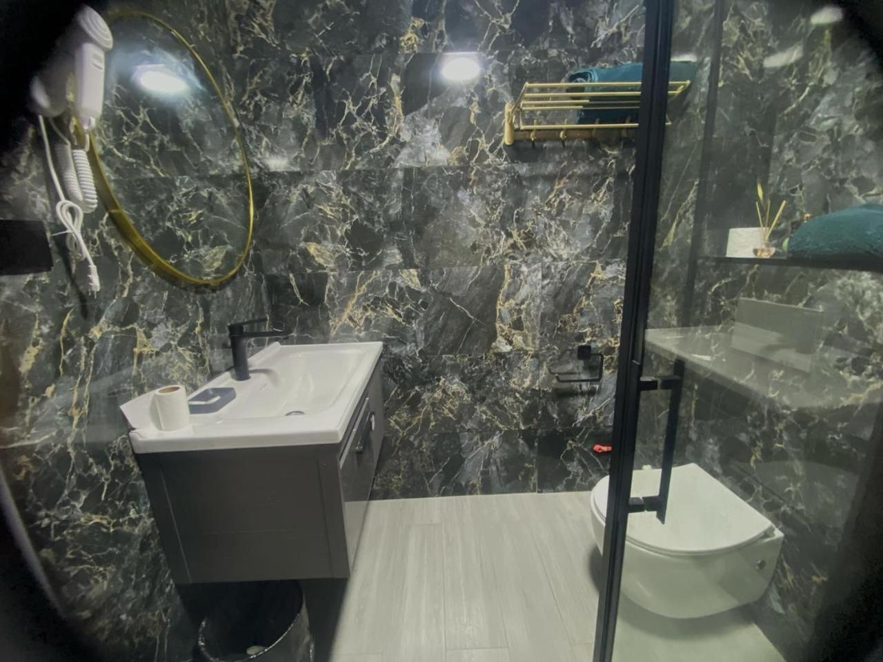 Hotel 770 บาทูมิ ภายนอก รูปภาพ