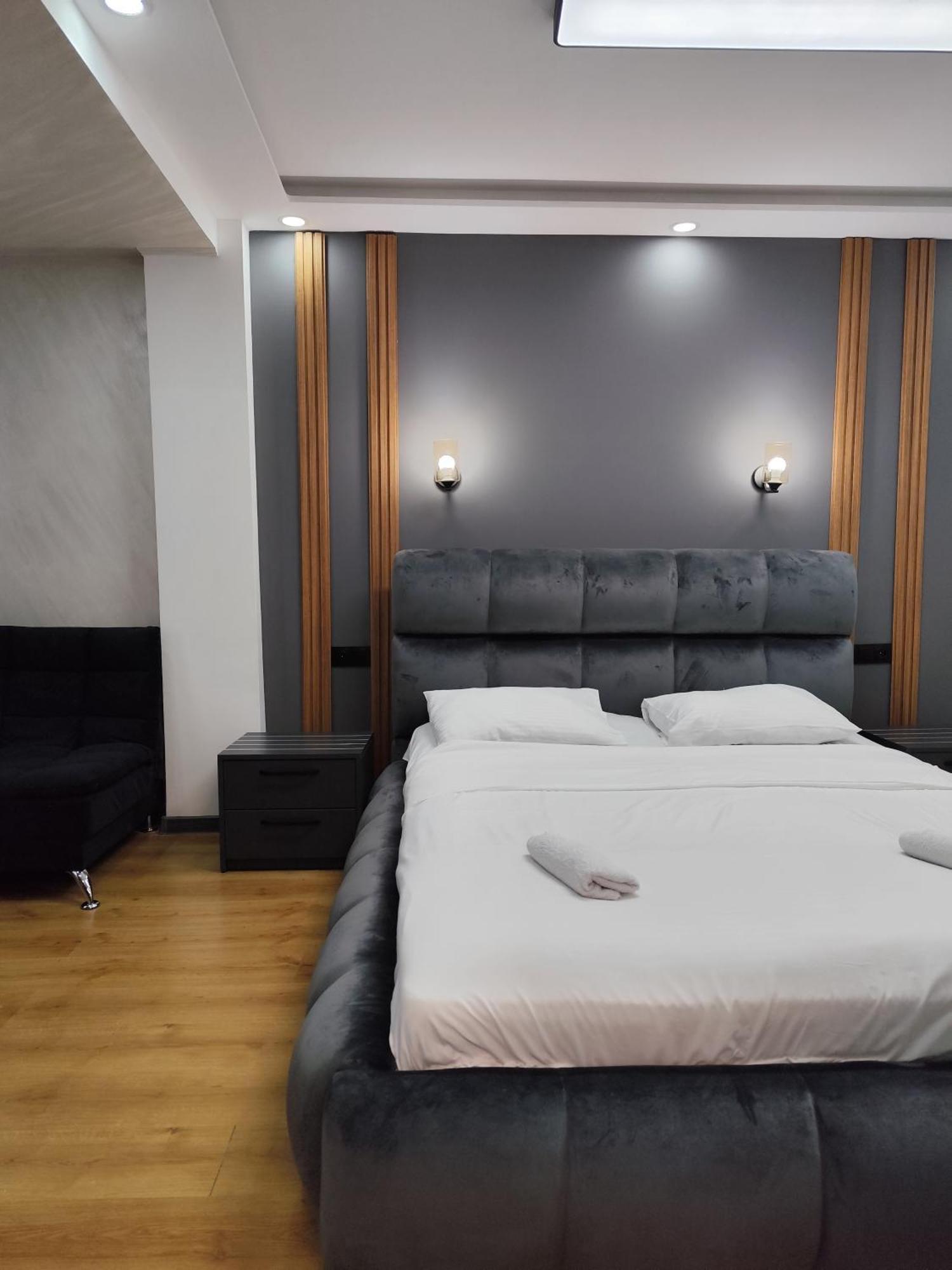 Hotel 770 บาทูมิ ภายนอก รูปภาพ