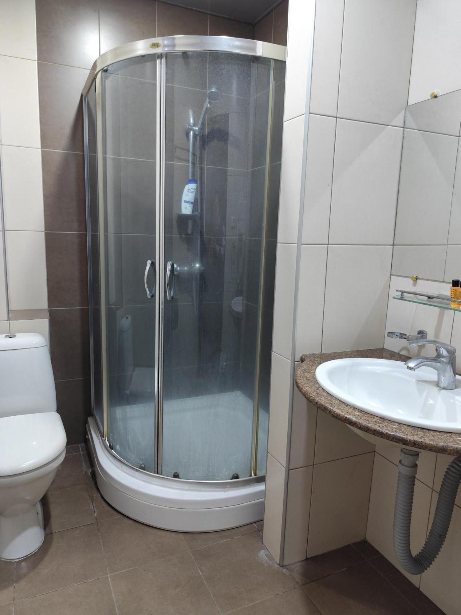 Hotel 770 บาทูมิ ภายนอก รูปภาพ